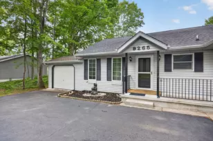 9265 Golf Port Dr, Canadian Lakes, MI 49346 - Photo 36