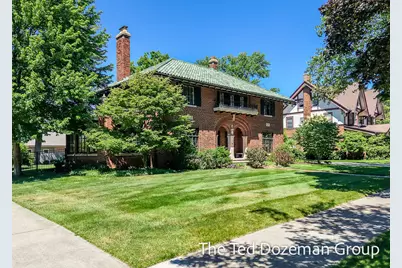 135 W 12th Street, Holland, MI 49423 - Photo 4