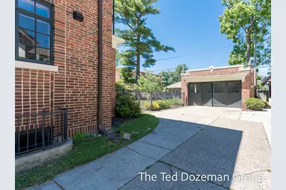 135 W 12th Street, Holland, MI 49423 - Photo 6