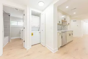 5050 Grover Dr, Brighton, MI 48116 - Photo 16