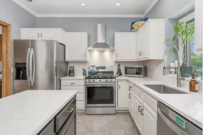 7808 Ashton Woods Drive, Portage, MI 49024 - Photo 10