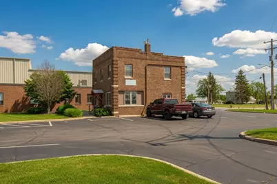 3606 Wildwood Avenue, Jackson, MI 49202 - Photo 2