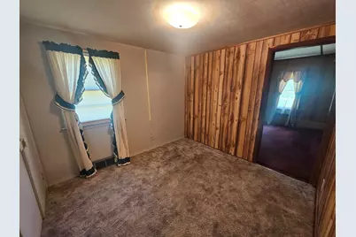 2439 S 13th Street, Niles, MI 49120 - Photo 16