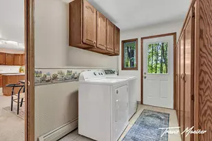 421 Sorrento Dr SE, Byron Center, MI 49315 - Photo 30