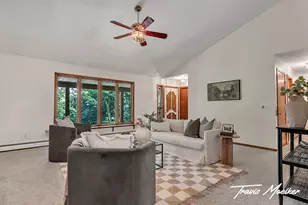 421 Sorrento Dr SE, Byron Center, MI 49315 - Photo 16