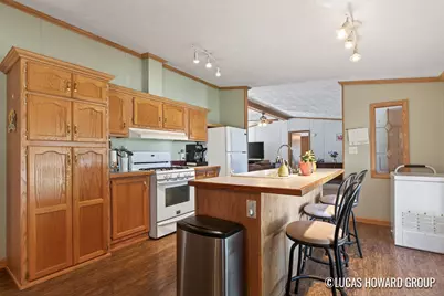 360 E Tuttle Road #314, Ionia, MI 48846 - Photo 6