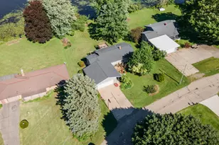 2937 Loehrs Landing Dr, Hastings, MI 49058 - Photo 30