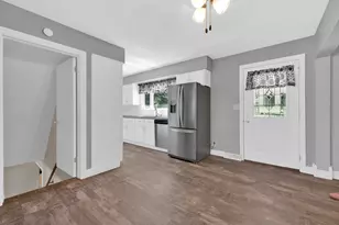 2937 Loehrs Landing Dr, Hastings, MI 49058 - Photo 10