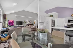 2401 Ridgeway Rd, Jackson, MI 49203 - Photo 12