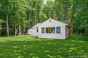 2121 N Scenic Dr, Muskegon, MI 49445 - Photo 8