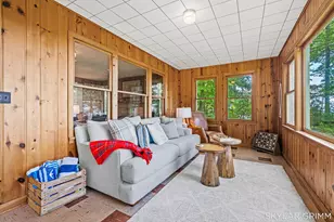 2121 N Scenic Dr, Muskegon, MI 49445 - Photo 12