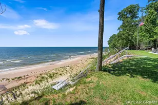 2121 N Scenic Dr, Muskegon, MI 49445 - Photo 50
