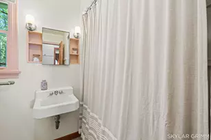 2121 N Scenic Dr, Muskegon, MI 49445 - Photo 32