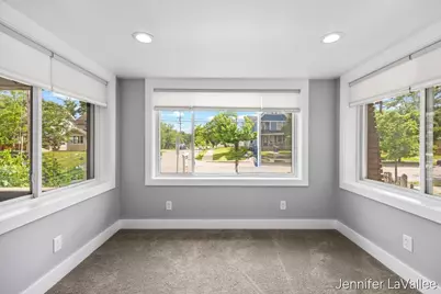 1059 Martin Luther King Junior Street SE, Grand Rapids, MI 49507 - Photo 8