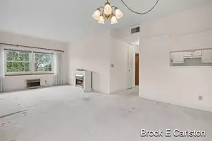 1249 Lakeshore Dr, Muskegon, MI 49441 - Photo 16