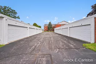 1249 Lakeshore Dr, Muskegon, MI 49441 - Photo 36