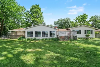 5131 Elizabeth Lake Road, Waterford, MI 48327 - Photo 2