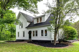 373 E D Ave, Kalamazoo, MI 49009 - Photo 4