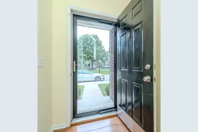 273 Scio Village Court #125, Ann Arbor, MI 48103 - Photo 4