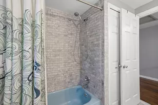 1810 Hickory Bark Ln, Bloomfield Hills, MI 48304 - Photo 36