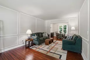 1810 Hickory Bark Ln, Bloomfield Hills, MI 48304 - Photo 8