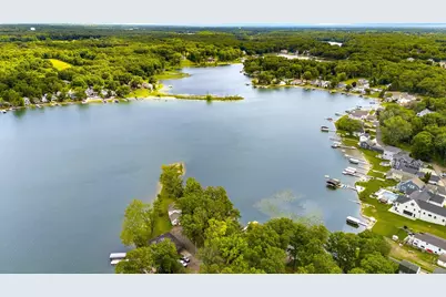 1573 S Crooked Lake Drive, Kalamazoo, MI 49009 - Photo 74