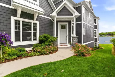 1573 S Crooked Lake Drive, Kalamazoo, MI 49009 - Photo 4