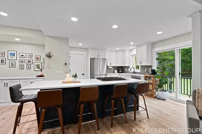 208 Chicago Avenue, Holland, MI 49424 - Photo 20