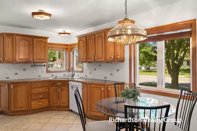 1702 Waverly Avenue, Grand Haven, MI 49417 - Photo 12