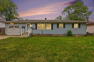 916 Sherwood Rd, Muskegon, MI 49441 - Photo 2