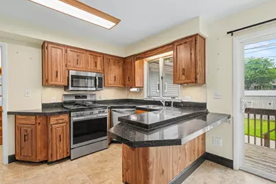 916 Sherwood Road, Muskegon, MI 49441 - Photo 10