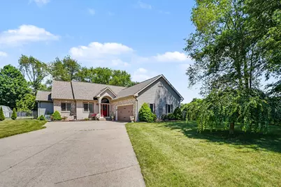 13741 Green Prairie Street, Vicksburg, MI 49097 - Photo 2