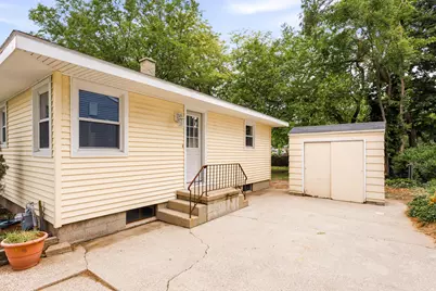 619 Fall Street, Spring Lake, MI 49456 - Photo 2