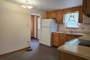 315 E Center St, Concord, MI 49237 - Photo 12