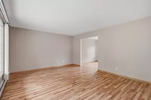 14140 Hubbard St, Livonia, MI 48154 - Photo 6