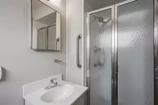 14140 Hubbard St, Livonia, MI 48154 - Photo 26