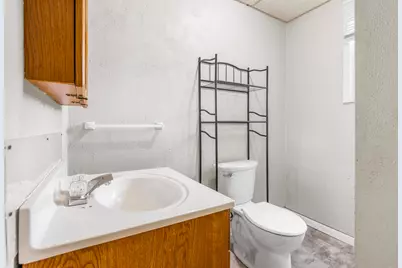 65 E Chicago Street, Quincy, MI 49082 - Photo 10