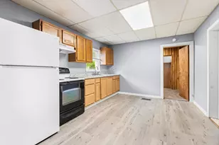 65 E Chicago St, Quincy, MI 49082 - Photo 12