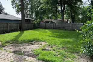 111 Prospect St, Plainwell, MI 49080 - Photo 14