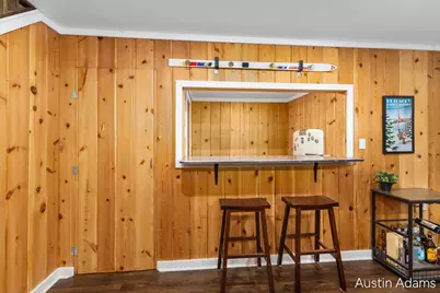 1925 Emerald Avenue NE, Grand Rapids, MI 49505 - Photo 22