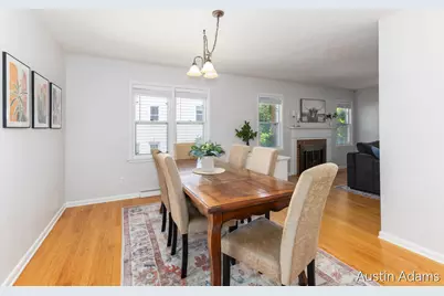 1925 Emerald Avenue NE, Grand Rapids, MI 49505 - Photo 8
