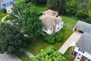 1925 Emerald Ave NE, Grand Rapids, MI 49505 - Photo 30