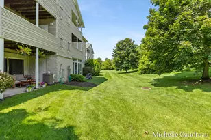 8362 N Jasonville Ct SE, Caledonia, MI 49316 - Photo 2