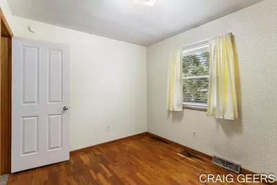 2864 Mustang Court NE, Grand Rapids, MI 49525 - Photo 32
