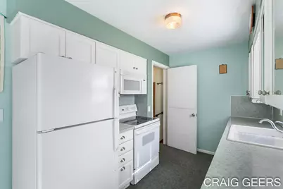 2864 Mustang Court NE, Grand Rapids, MI 49525 - Photo 18