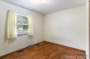 2864 Mustang Ct NE, Grand Rapids, MI 49525 - Photo 34