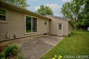 2864 Mustang Ct NE, Grand Rapids, MI 49525 - Photo 6