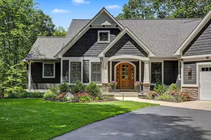 547 Roundtree Dr NE, Ada, MI 49301 - Photo 2