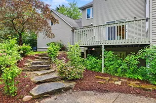 5090 Abbeydale Dr SE, Grand Rapids, MI 49546 - Photo 32