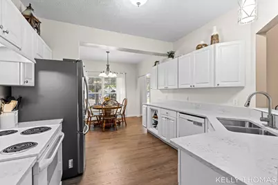 5892 Powderhorn Court SW, Wyoming, MI 49418 - Photo 6